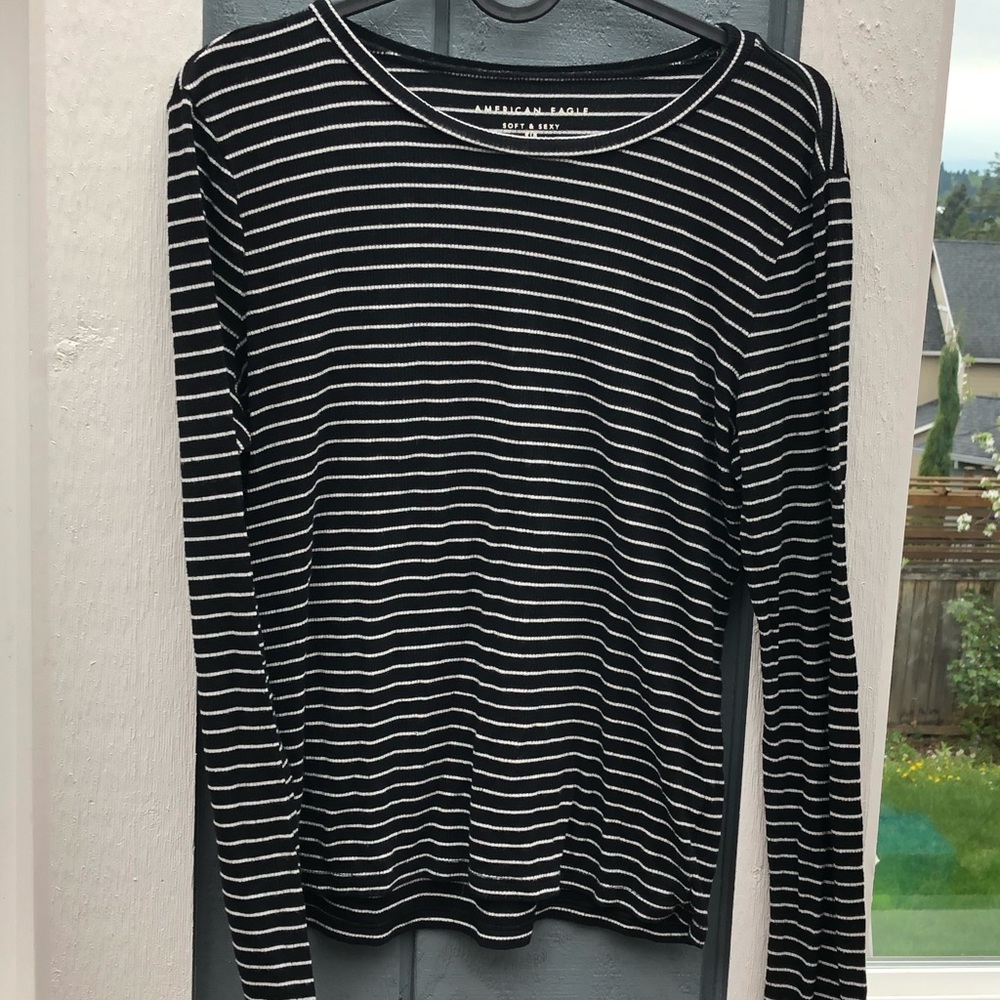 Black white striped American Eagle long sleeve
